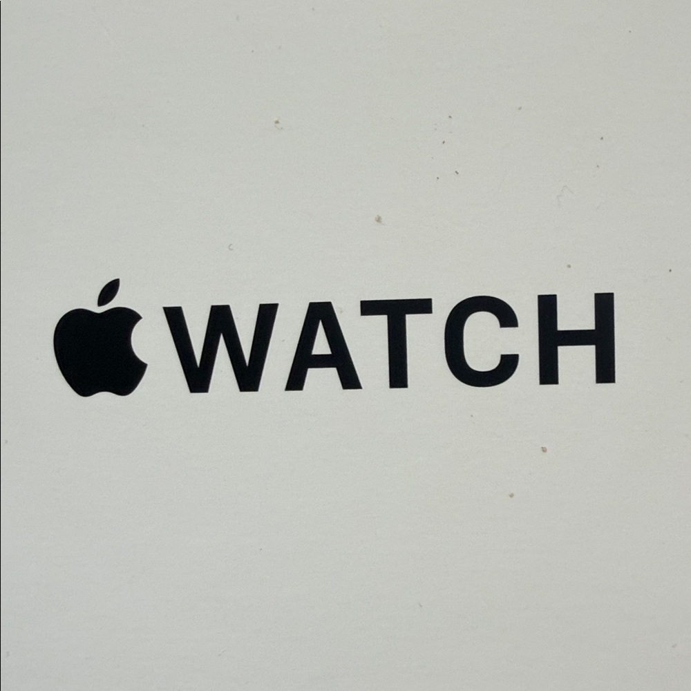 NEW..Apple Watch SE 3 / 40mm Midnight Sport Band…sealed package…